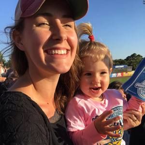 Meet your Posher, Stephanie